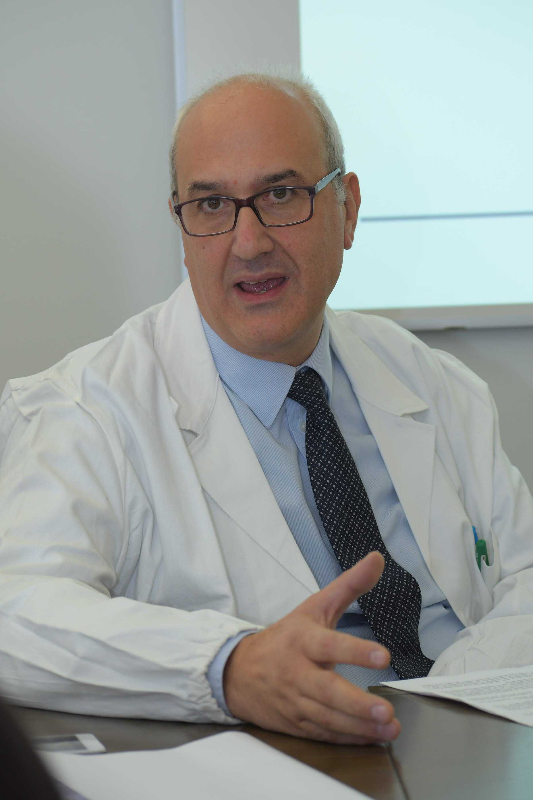 Il professor Fabio Corsi, direttore clinico della Breast Unit